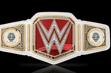 Stephanie McMahon gifts custom Women's Title Belt to WNBA Champions Chicago Sky