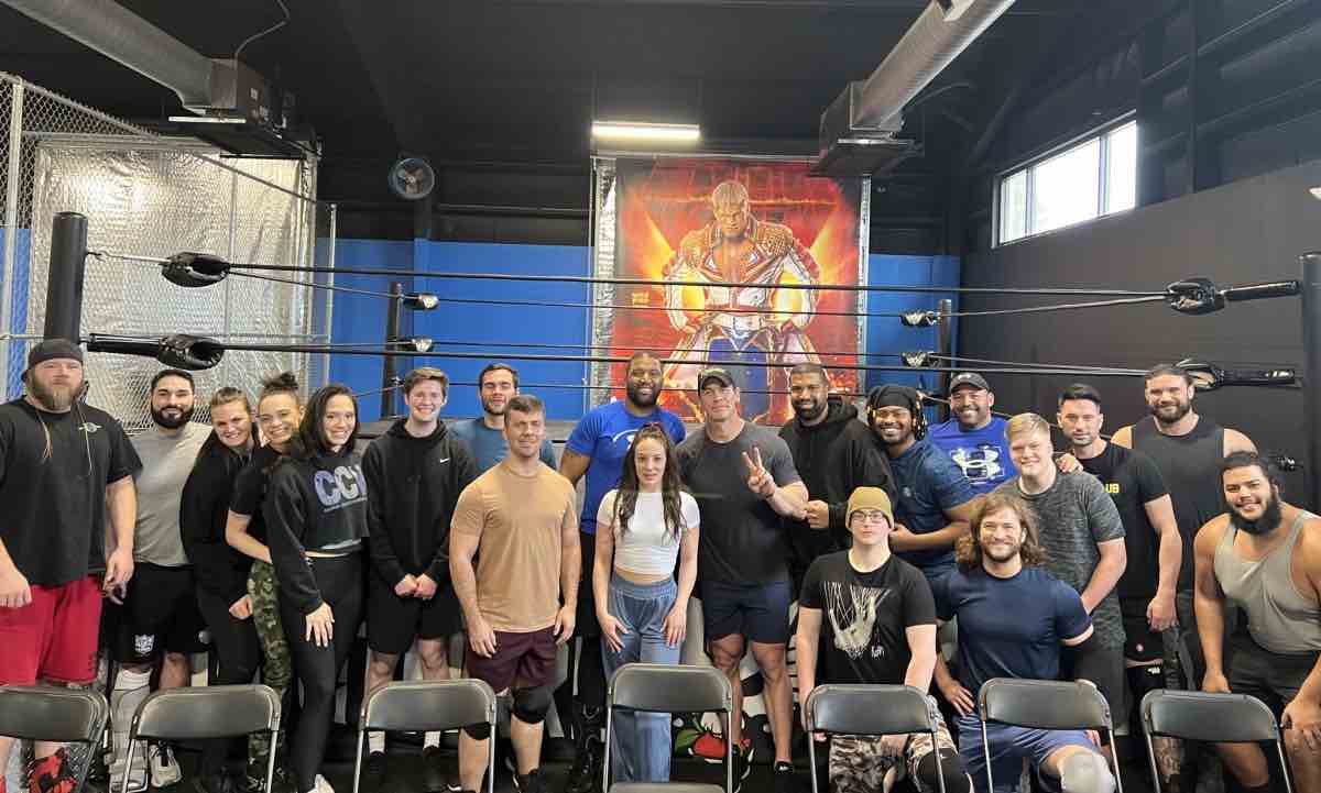 Wwe Superstar Visits Nightmare Factory Pro Wrestling School Wwe News